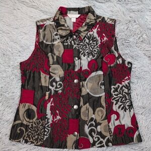 Christopher‎ & Banks Vest Womens M Red Lightweight Button Up Comfort Paisley
